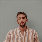 Estudiant de Professor d'Educació Primària s'ofereix per fer tot tipus de matèries des de 1r de Primària fins a 4t d'ESO. Podem repassar català, castellano, english, matemàtiques, o qualsevol altra matèria